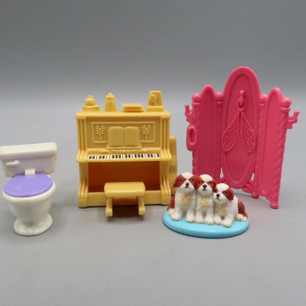 Fisher Price Lot Sweet Streets Furniture Loving Family Dogs Piano Toilet Curtain